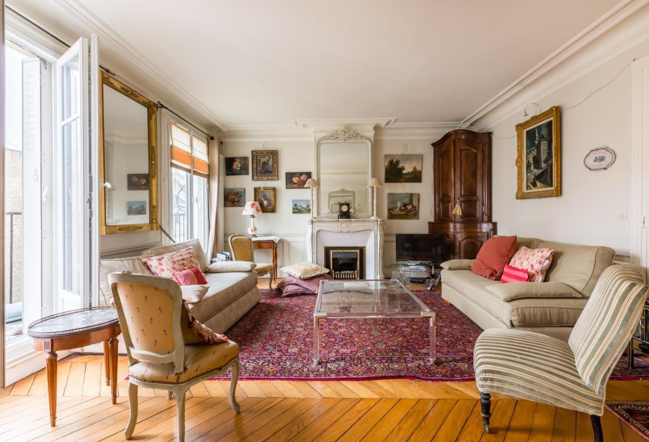 Apartamento Veeve - Charming Mirabeau París Exterior foto