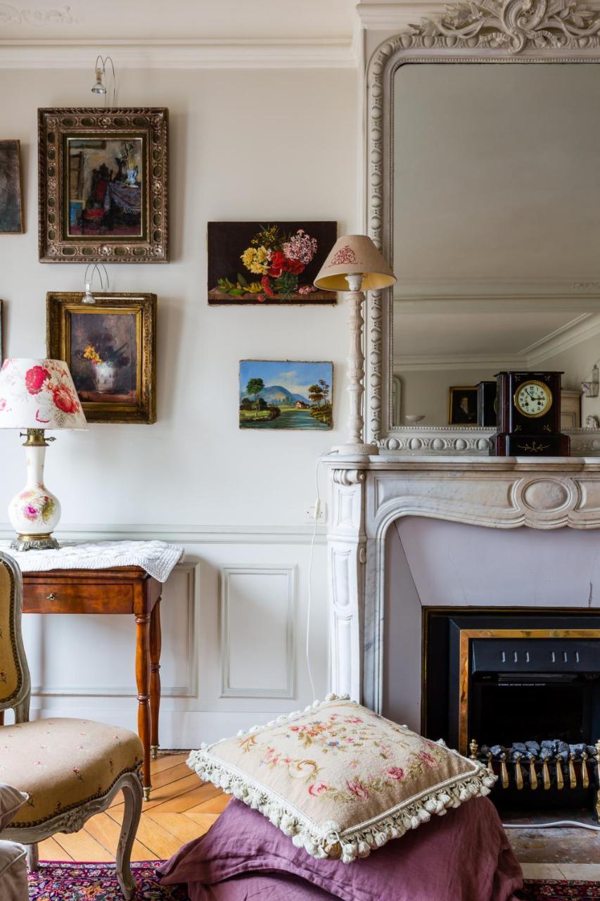 Apartamento Veeve - Charming Mirabeau París Exterior foto